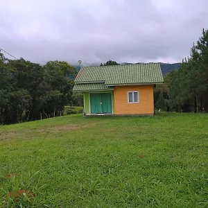 casa-das-palmeiras-doutor-pedrinho.santa-catarina-brasil.com/